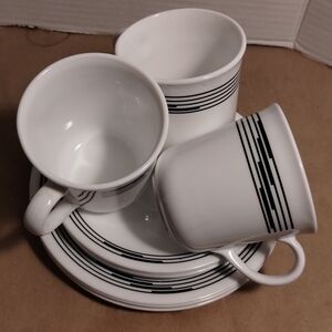 11 Piece Vintage Corelle White/Black Optic Pattern Dinnerware Set
